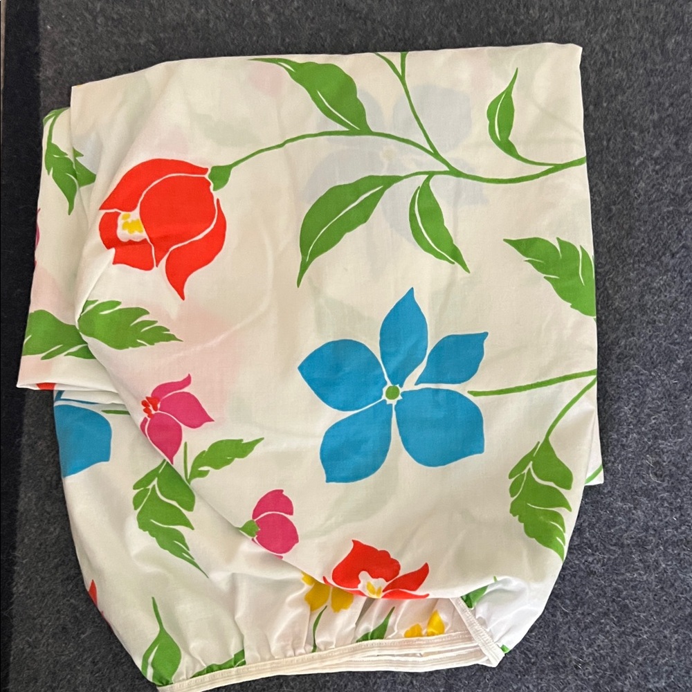 Vibrant Floral Cannon Full Fitted Sheet